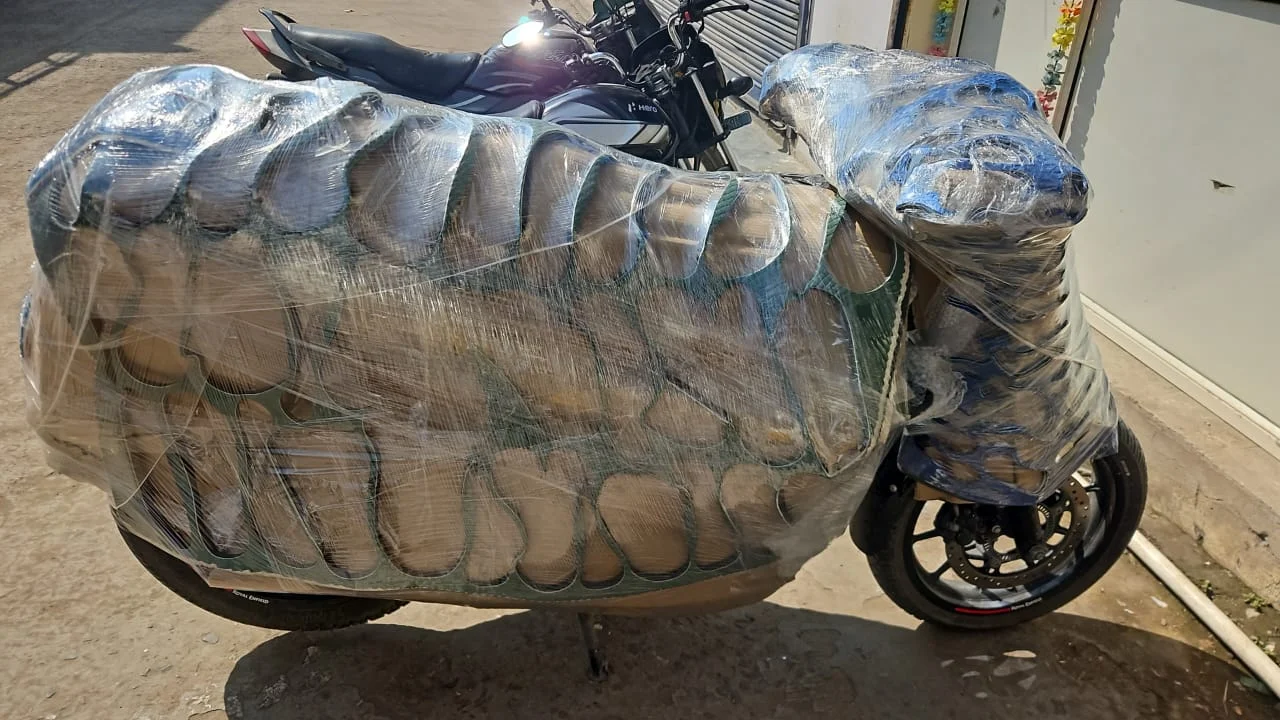 Motorcycle Fuel Tank & Exhaust Protection - Jalsa Packers & Movers Vadodara